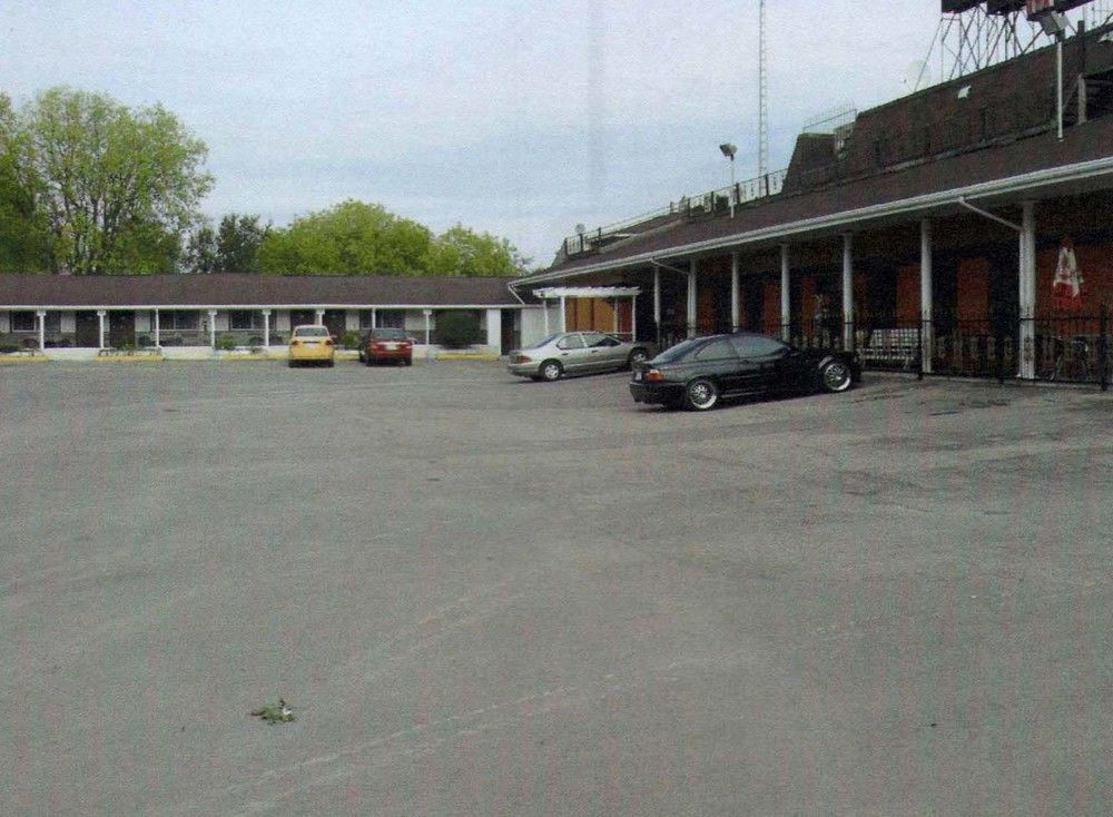 7 West Motel Carleton Place Экстерьер фото